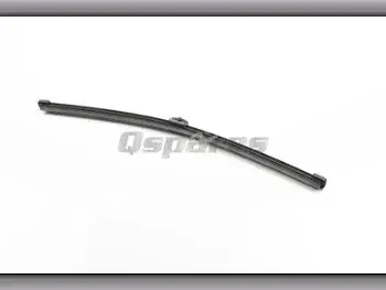 - Audi Q5 - Accessories Genuine Part With Delivery For Sale in Qatar