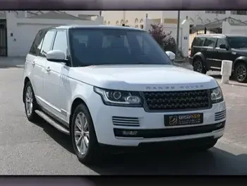 Land Rover Range Rover Vogue White 2014 For Sale in Qatar