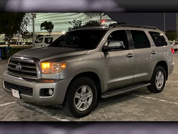 Toyota Sequoia Gray 2009 For Sale in Qatar