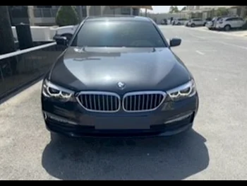 BMW 5-Series 530i Gray 2017 For Sale in Qatar